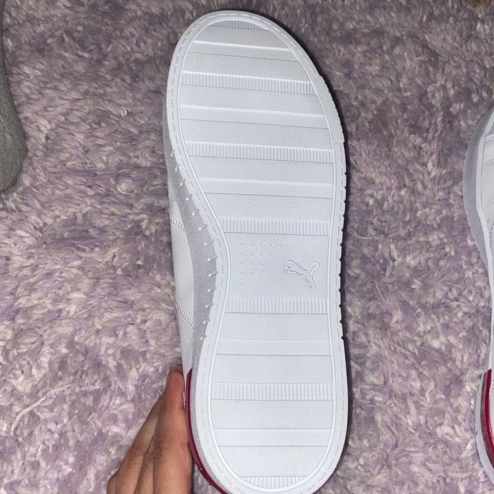 Women’s Pink/White Puma Shoes